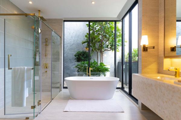 residential luxury bathroom